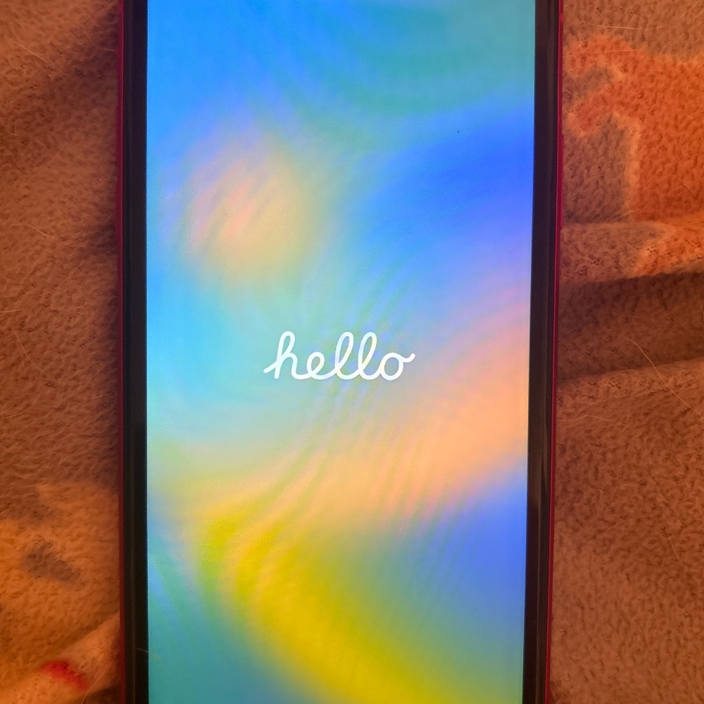 Red IPhone 11 64 Gb